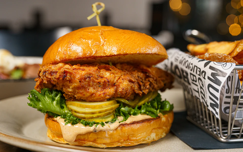 Crispy chicken sandwich — illustrative photo