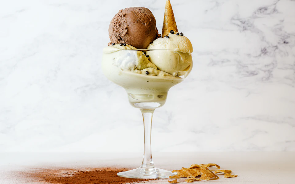 Ice cream sundae — illustrative photo for McDonald's dessert prices